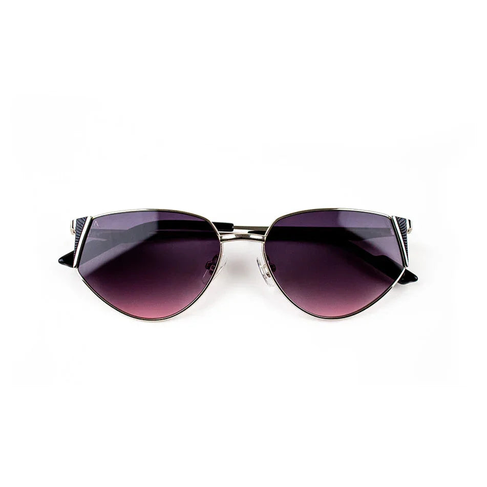Adam Young Eyewear markasına ait siyah ve degrade mor camlı AD 019 güneş gözlüğü