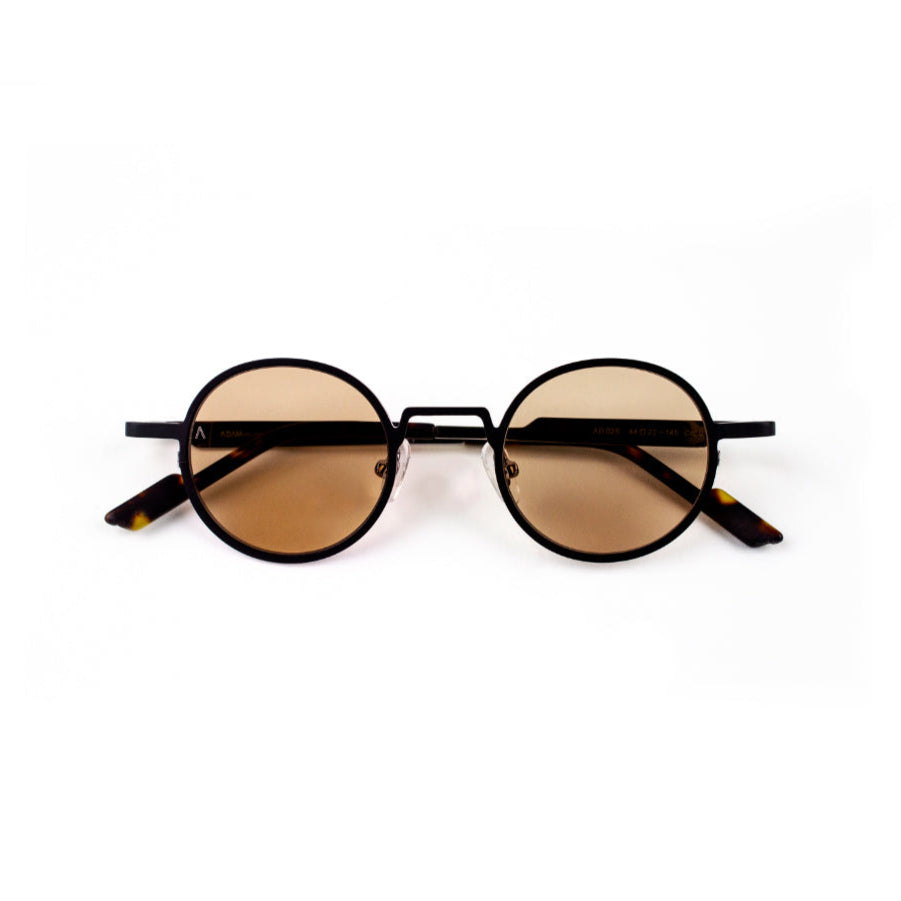Adam Young Eyewear marka siyah çerçeveli moda yuvarlak güneş gözlüğü kahverengi camlı