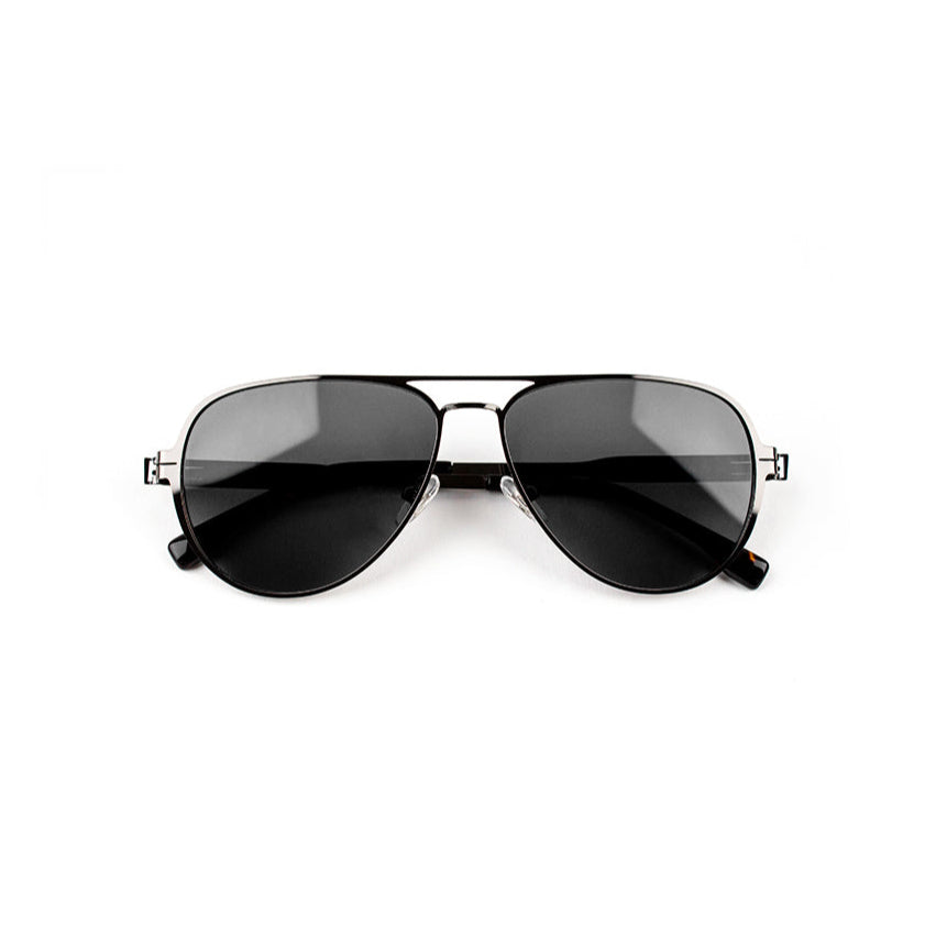 Adam Young Eyewear marka siyah camlı metal çerçeveli moda güneş gözlüğü adam young