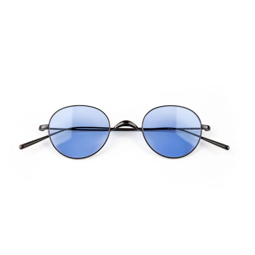 Adam Young Eyewear mavi lensli siyah çerçeveli şık yuvarlak güneş gözlüğü