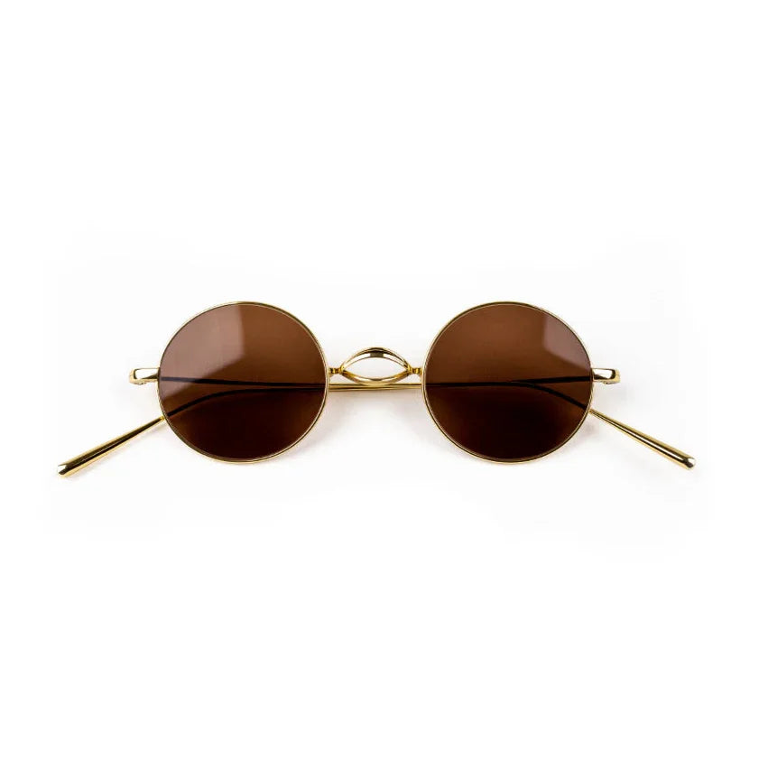 Adam Young Eyewear markasına ait kahverengi camlı metal çerçeveli yuvarlak çerçeveli gözlük