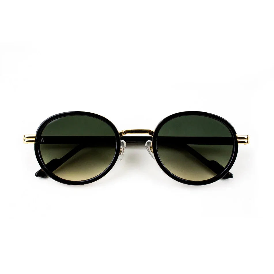 Adam Young Eyewear siyah yuvarlak güneş gözlüğü ince metal çerçeveli ve koyu lensli